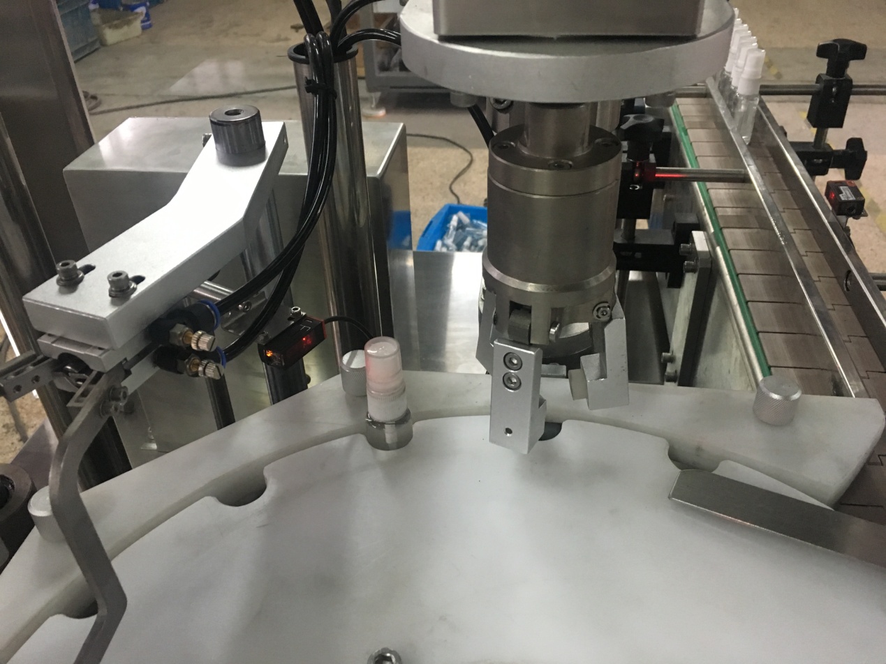 Alcohol disinfectant bottle filling and Capping Machine07