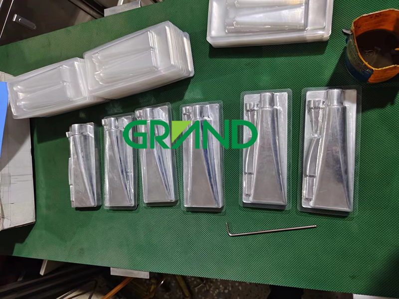 glue blister mold
